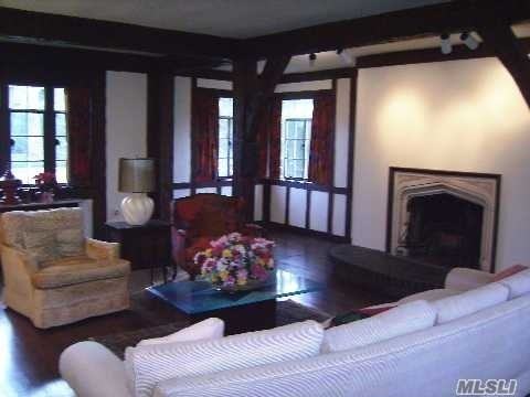 213 Clent Rd - Photo 3 of 11