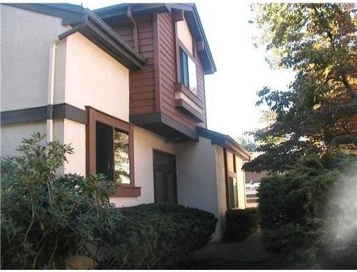 615 Sayre Dr #N - Photo 3 of 22