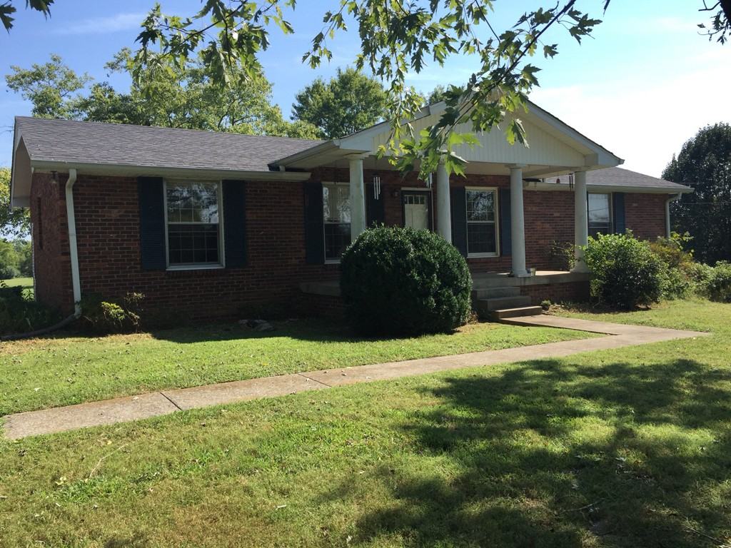 1645 Hudson Road - Photo 2 of 2