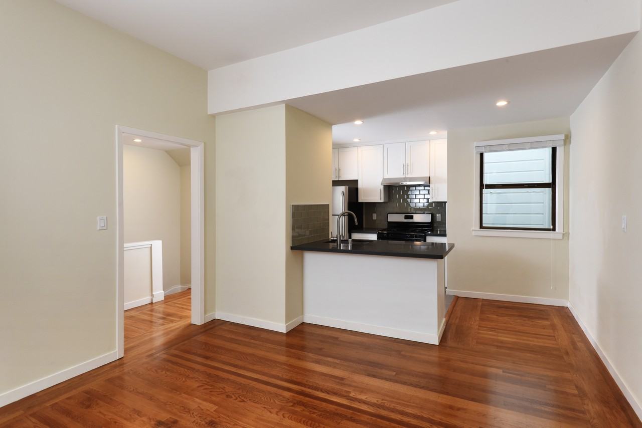 291 Castro Street - Photo 3 of 19