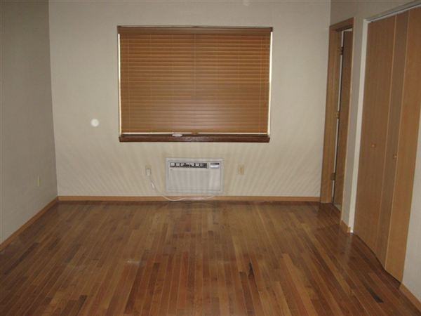 University Park - Photo 2 of 7