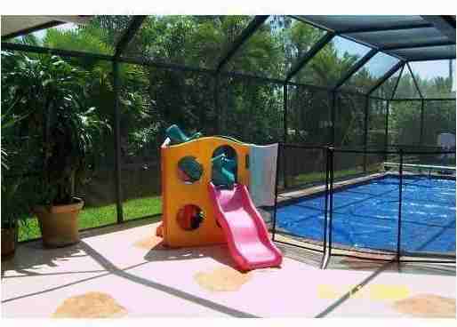 5530 Hawkes Bluff Ave - Photo 2 of 8