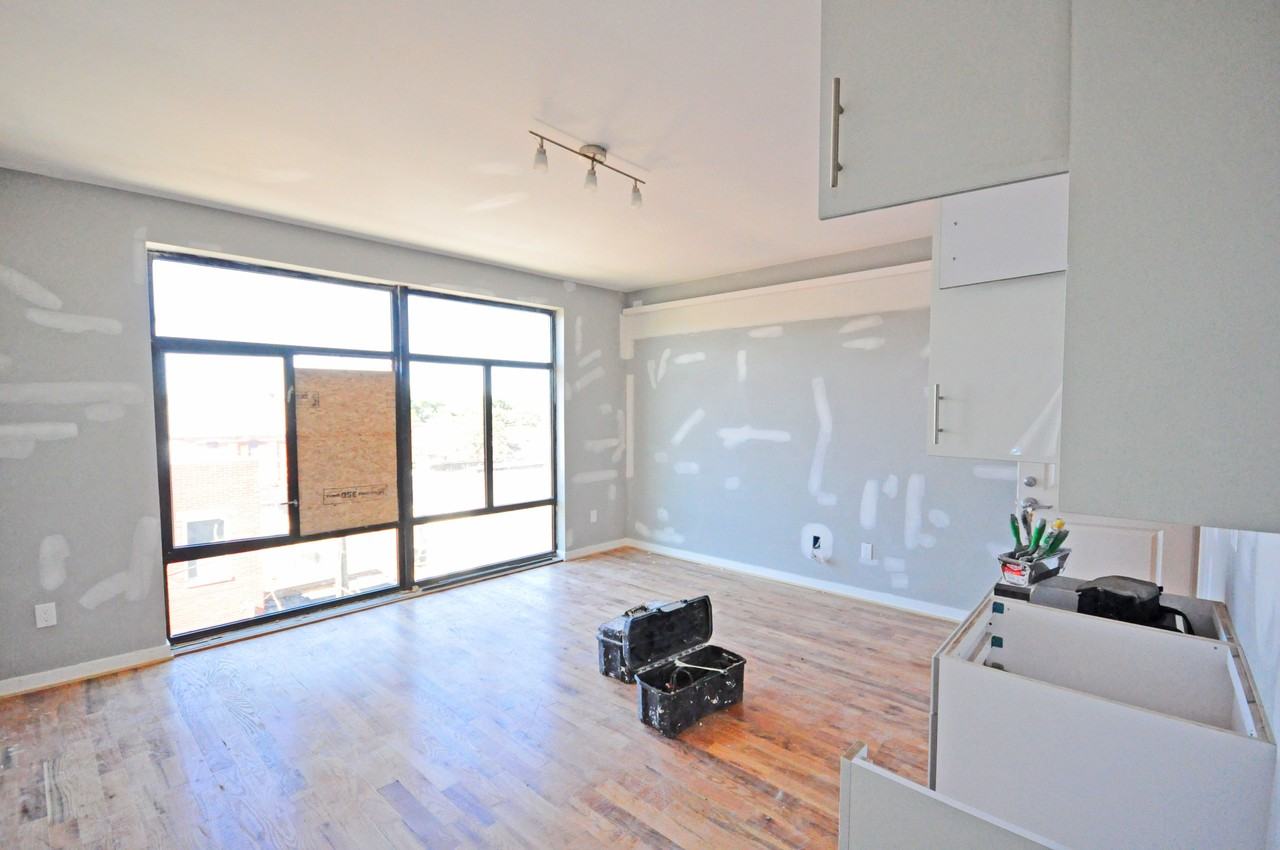 535 Budd Street - Photo 2 of 9