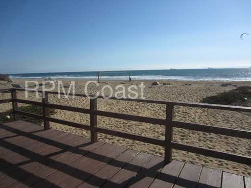 108 Surfside Ave - Photo 3 of 20