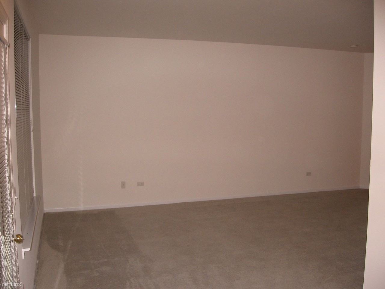 Randall Village Condominiums - Photo 3 of 6