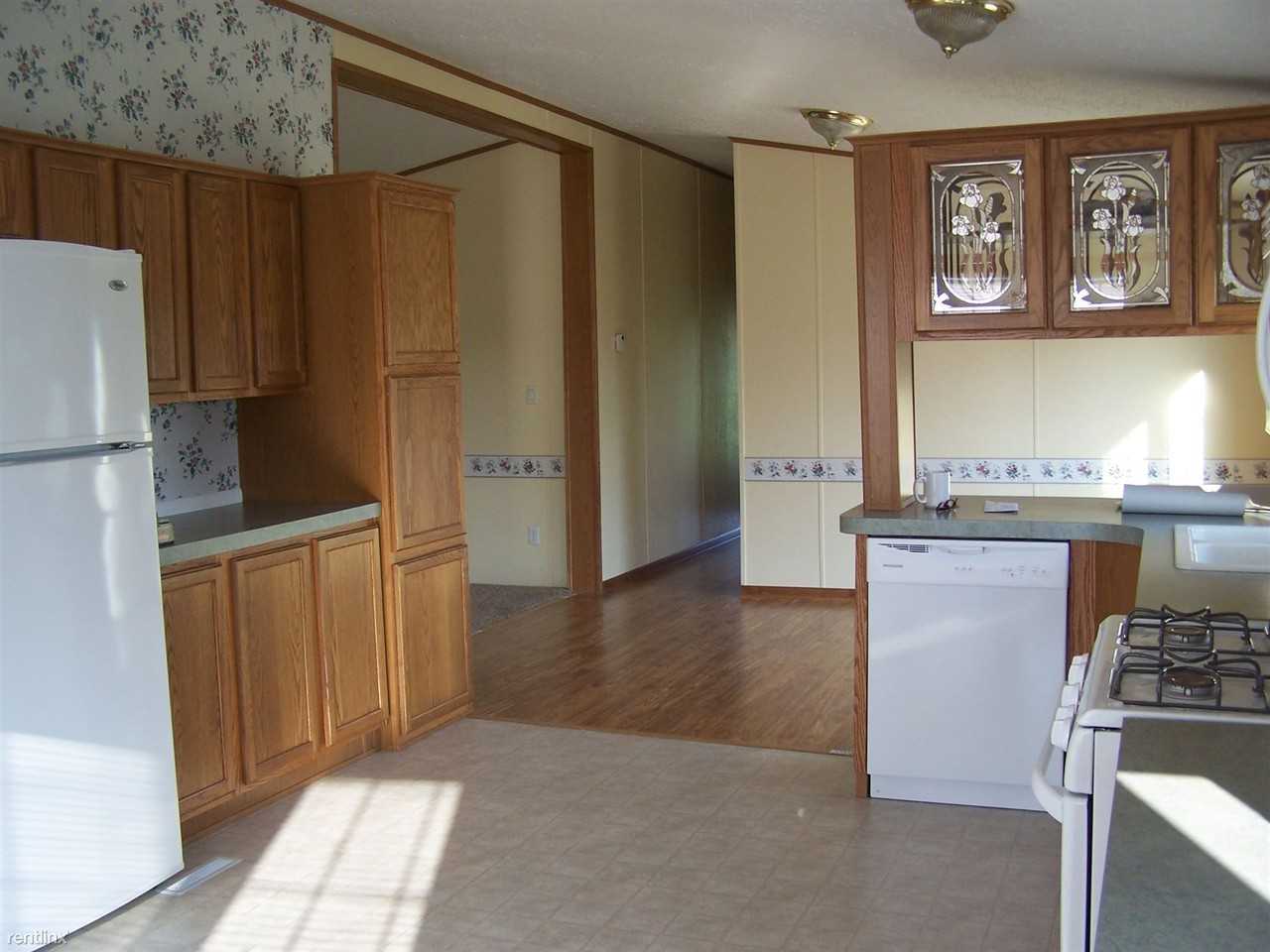 15889 Cement City Rd - Photo 2 of 10