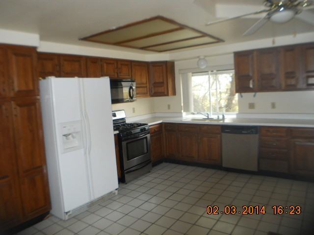 5194 Dunwood St - Photo 3 of 20