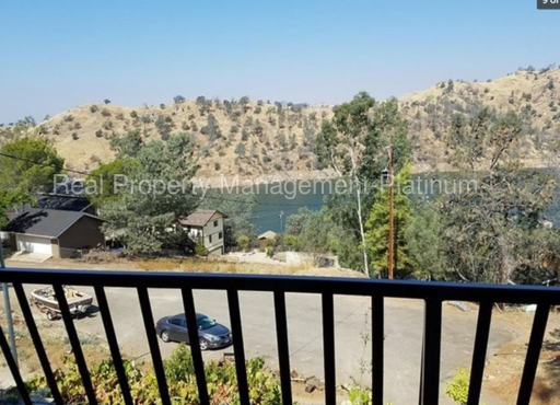 27398 Aqua Vista Rd - Photo 2 of 24