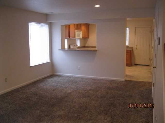 408 10th Street - Photo 3 of 9