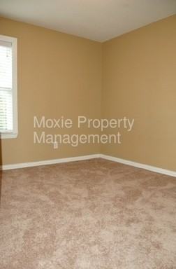 2727 Avenue E - Photo 3 of 13