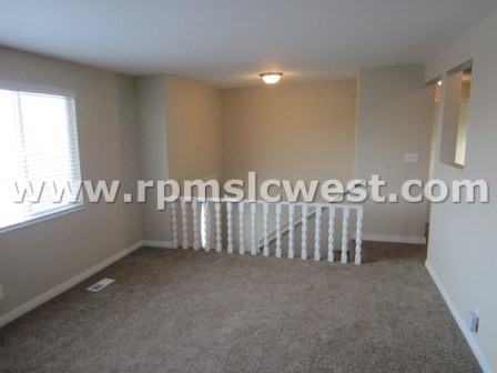 1903 W 400 N - Photo 3 of 10