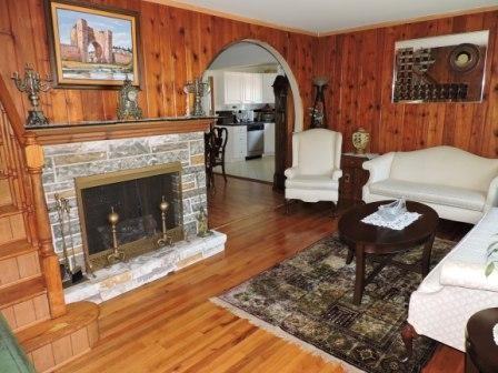 4 Robinhood Dr - Photo 3 of 19