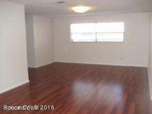 863 Levitt Pkwy - Photo 2 of 13