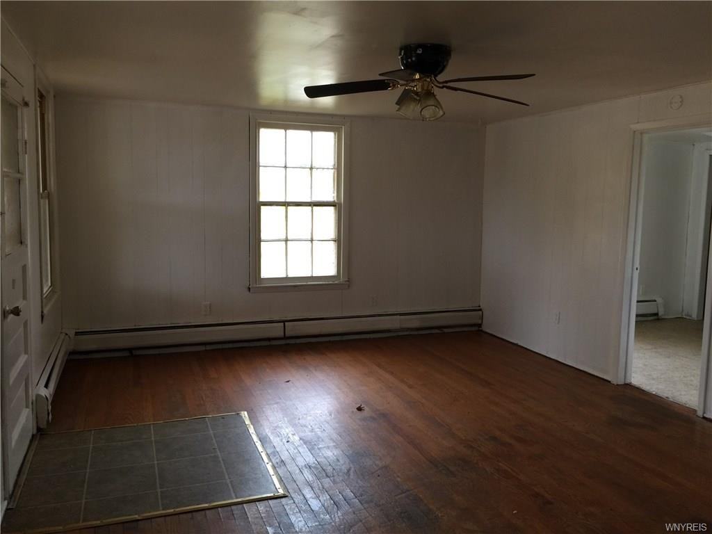 90-2 Walnut St - Photo 3 of 8