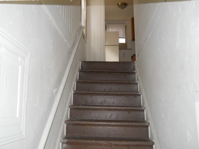 2929 Thomas St - Photo 3 of 15