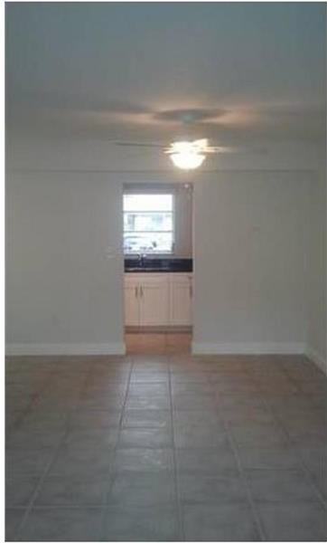 7426 SW 82nd St - Photo 3 of 8