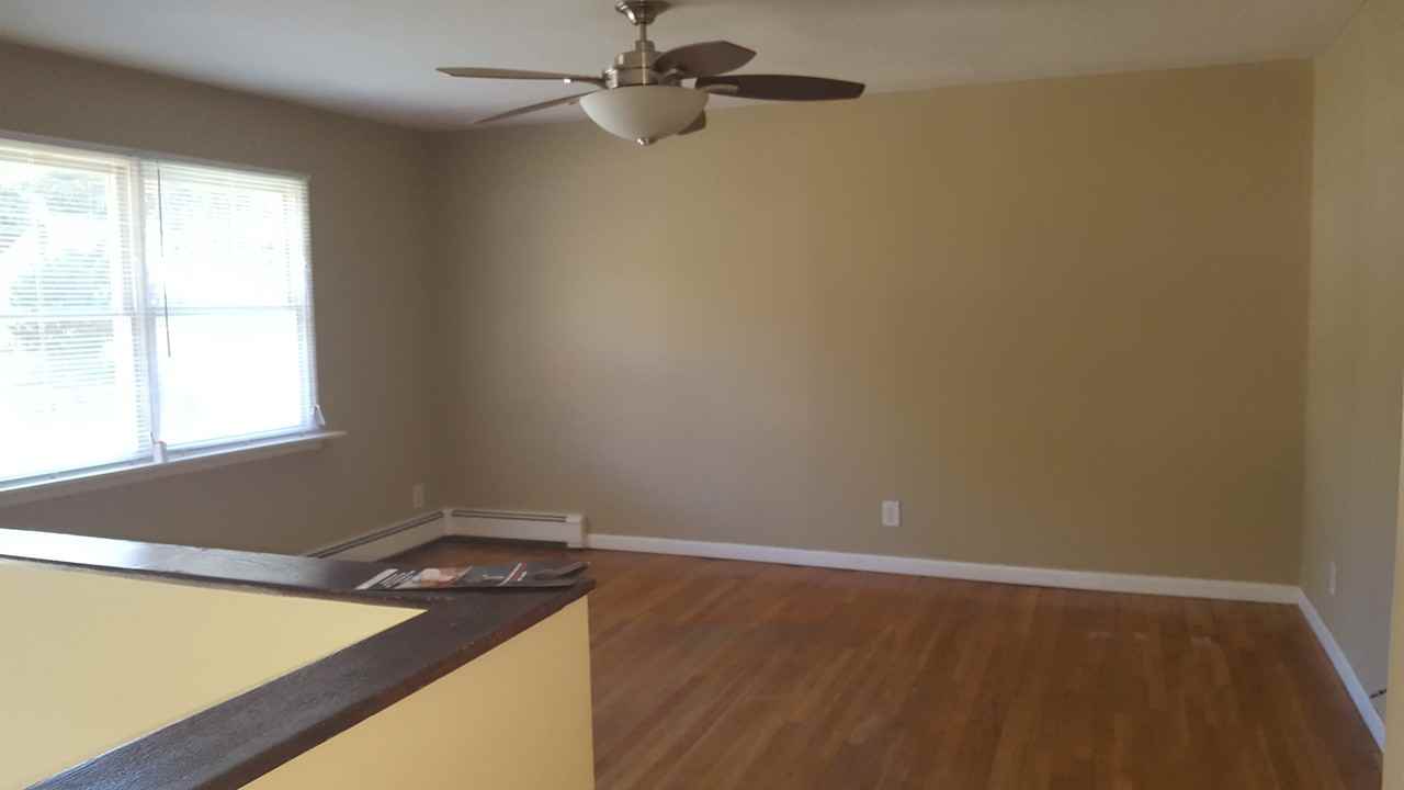 20 Kirby Ln - Photo 3 of 8