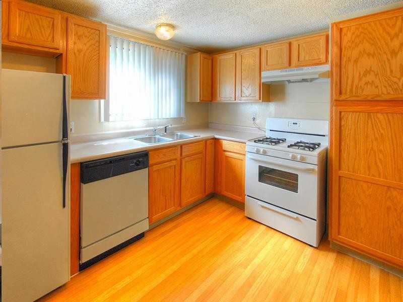 Heritage Park Apartments - Photo 3 of 11