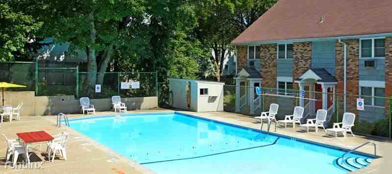 Audubon Manor - Photo 2 of 12