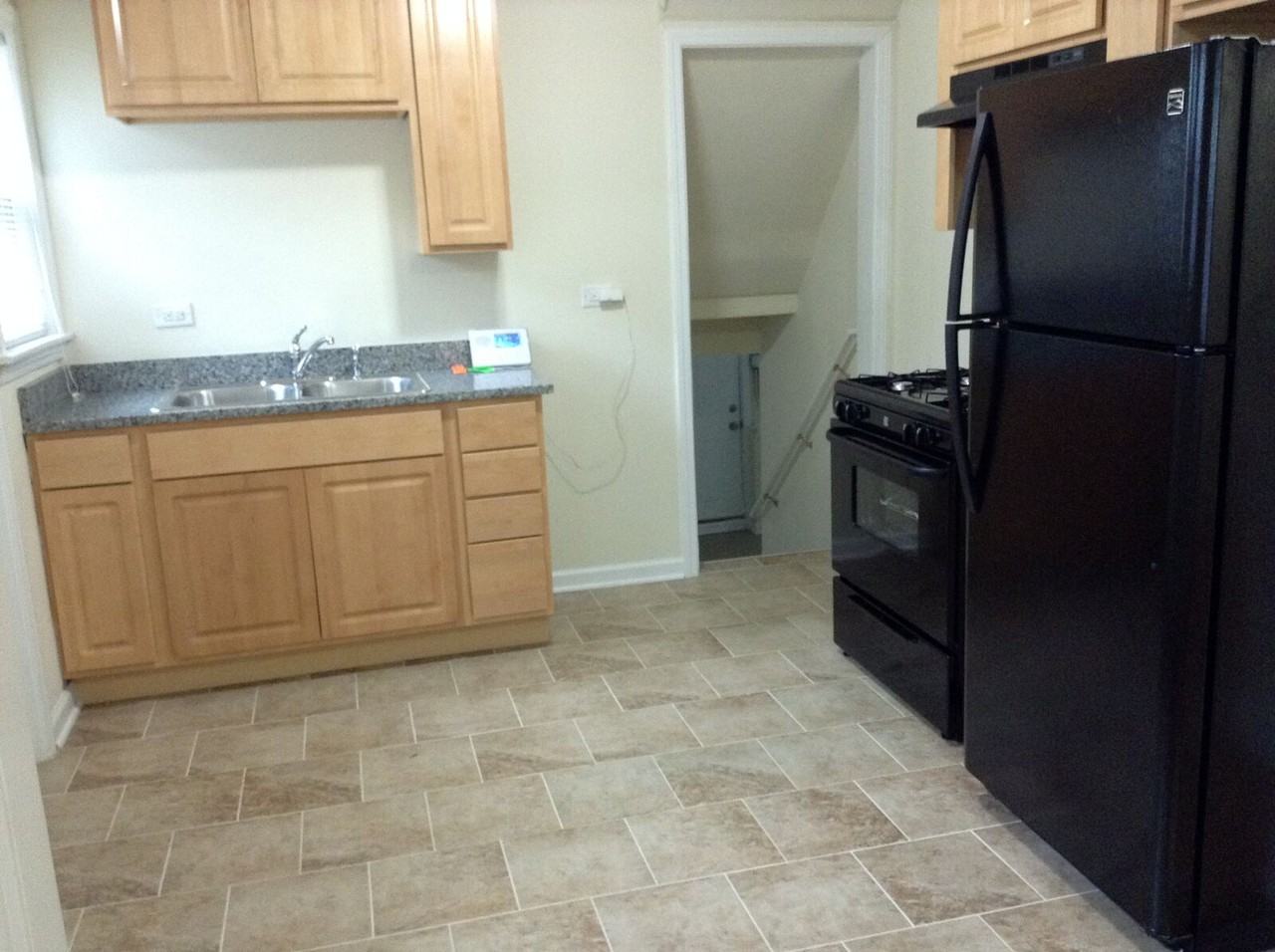 11321 S Whipple St - Photo 3 of 14