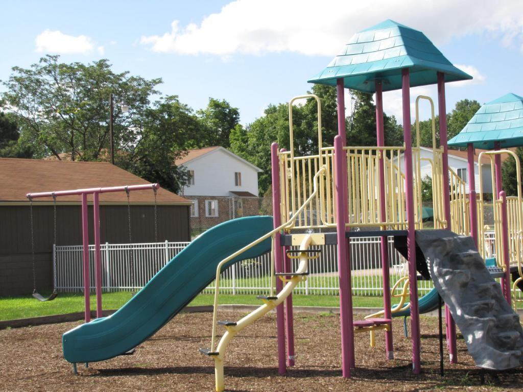 Northbury Colony Apartments - Photo 2 of 19