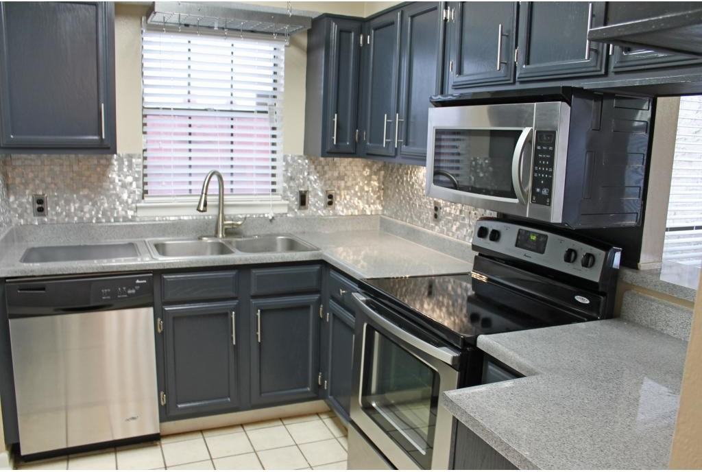 Santa Fe Condo Apartments - Photo 2 of 20