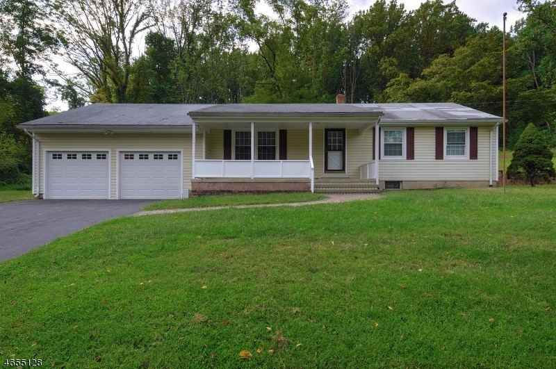 327 Strotz Rd - Photo 2 of 18