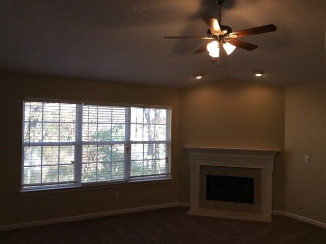 1432 Timber Ridge Cir - Photo 3 of 9