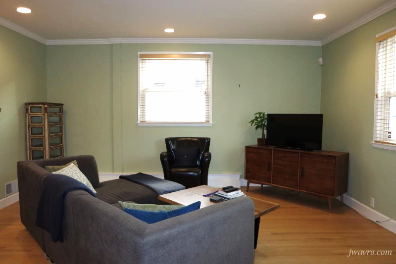 2248 19th St - Photo 2 of 8