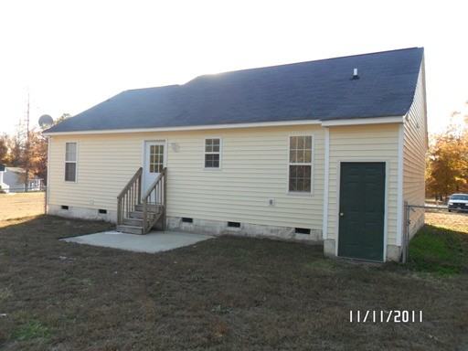 105 Pinto Ln - Photo 2 of 10