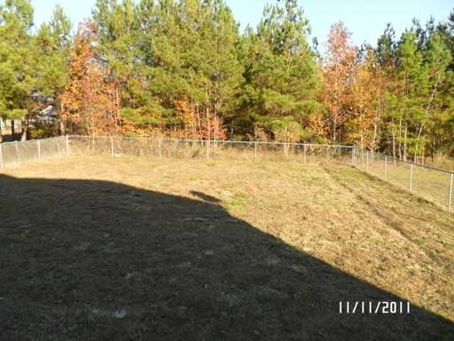 105 Pinto Ln - Photo 3 of 10