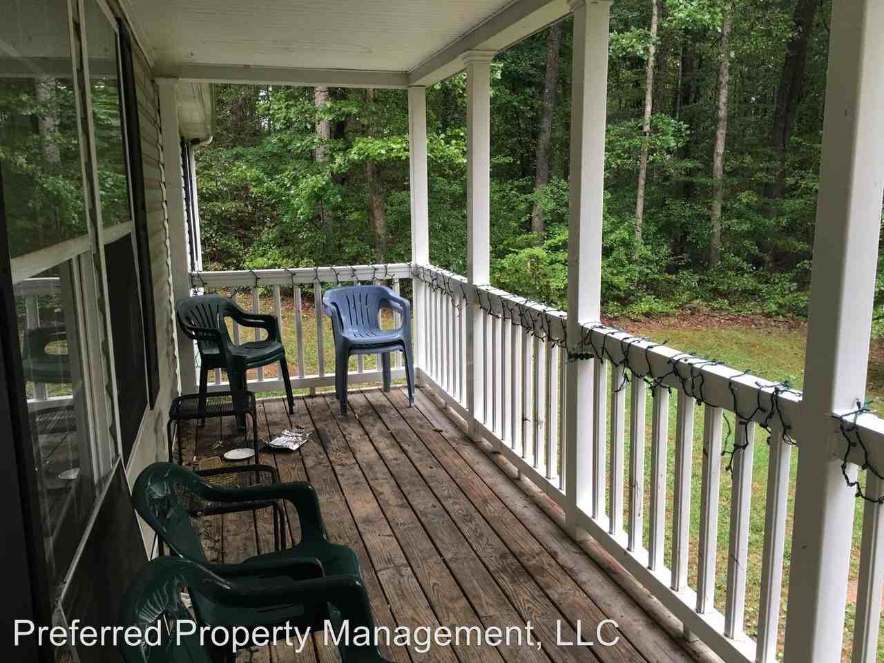 1431 Log Cabin Rd - Photo 2 of 14