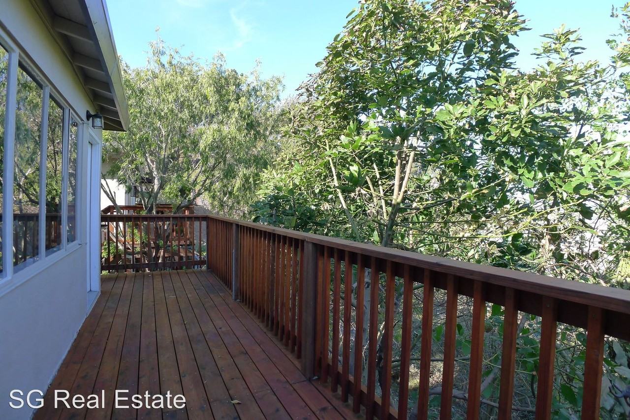 722 Golden Gate Ave - Photo 2 of 9