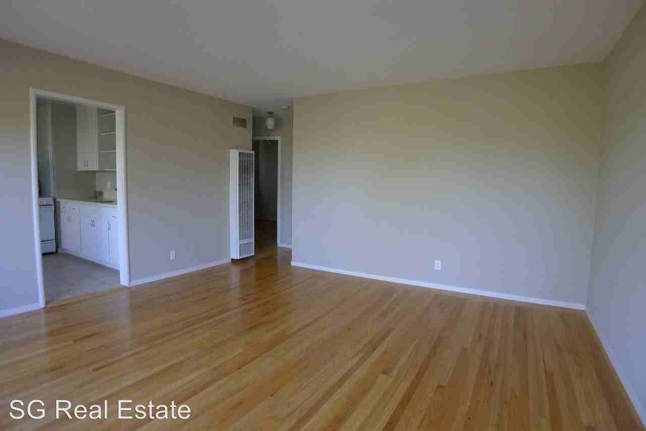 722 Golden Gate Ave - Photo 3 of 9