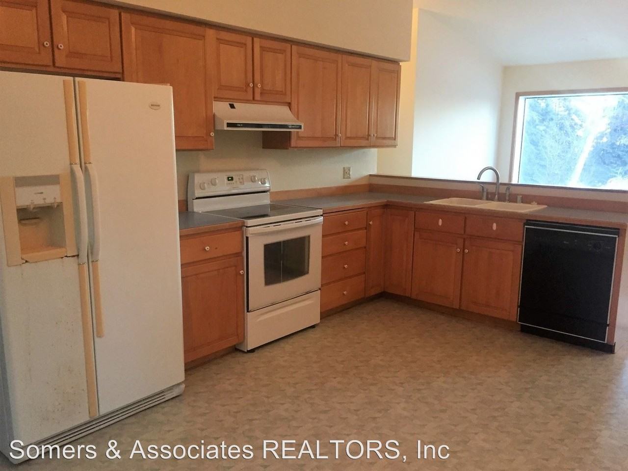 2880 Waldheim Dr - Photo 2 of 13