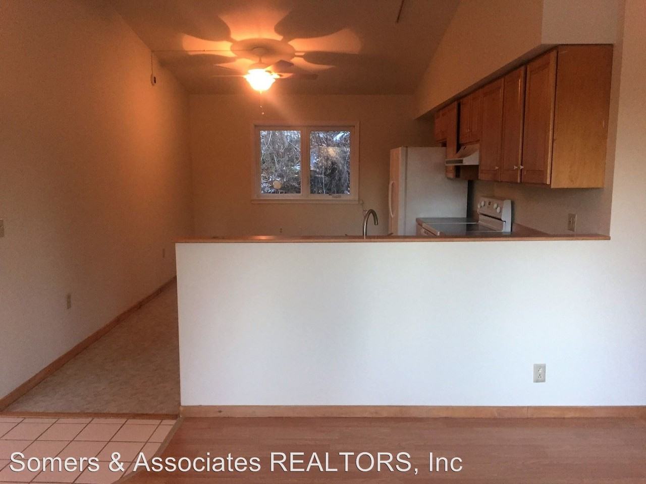 2880 Waldheim Dr - Photo 3 of 13