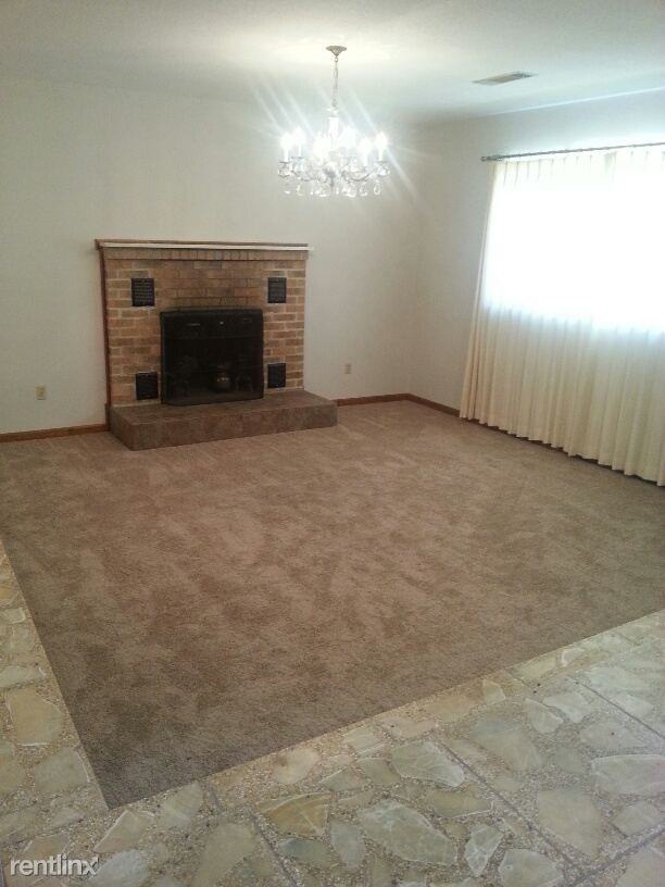 364 Kaufman Rd - Photo 3 of 11