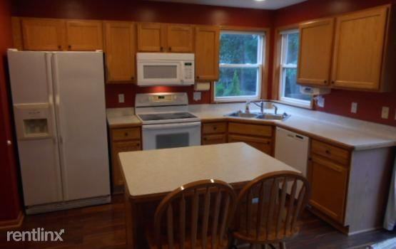 2294 Laurel Oak Dr N - Photo 3 of 22