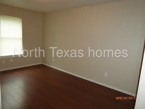 3623 San Rose Dr - Photo 3 of 15