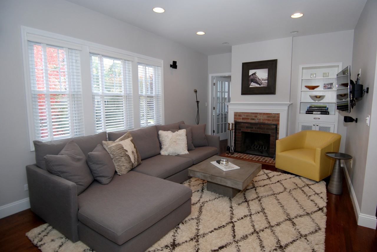 52 Sherwood Dr - Photo 3 of 29