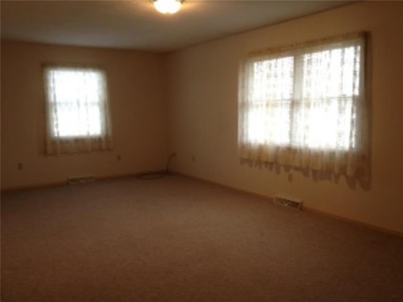 70616 Crescent Rd #B - Photo 2 of 6