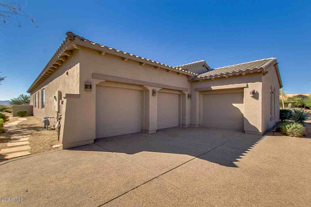 36235 N Peaceful Ln - Photo 3 of 50