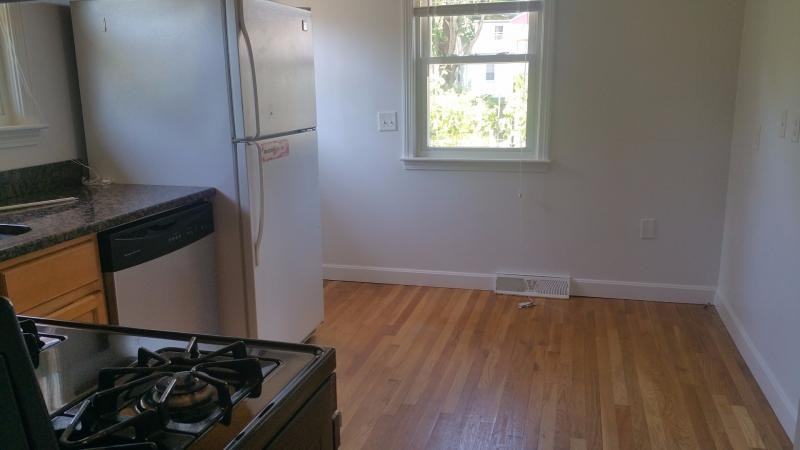 37 Moreland Ave - Photo 3 of 17