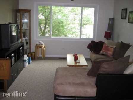 5844 Sunrise Ave - Photo 3 of 9