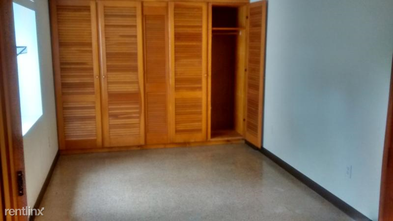 4407 N Mayfair St - Photo 2 of 5