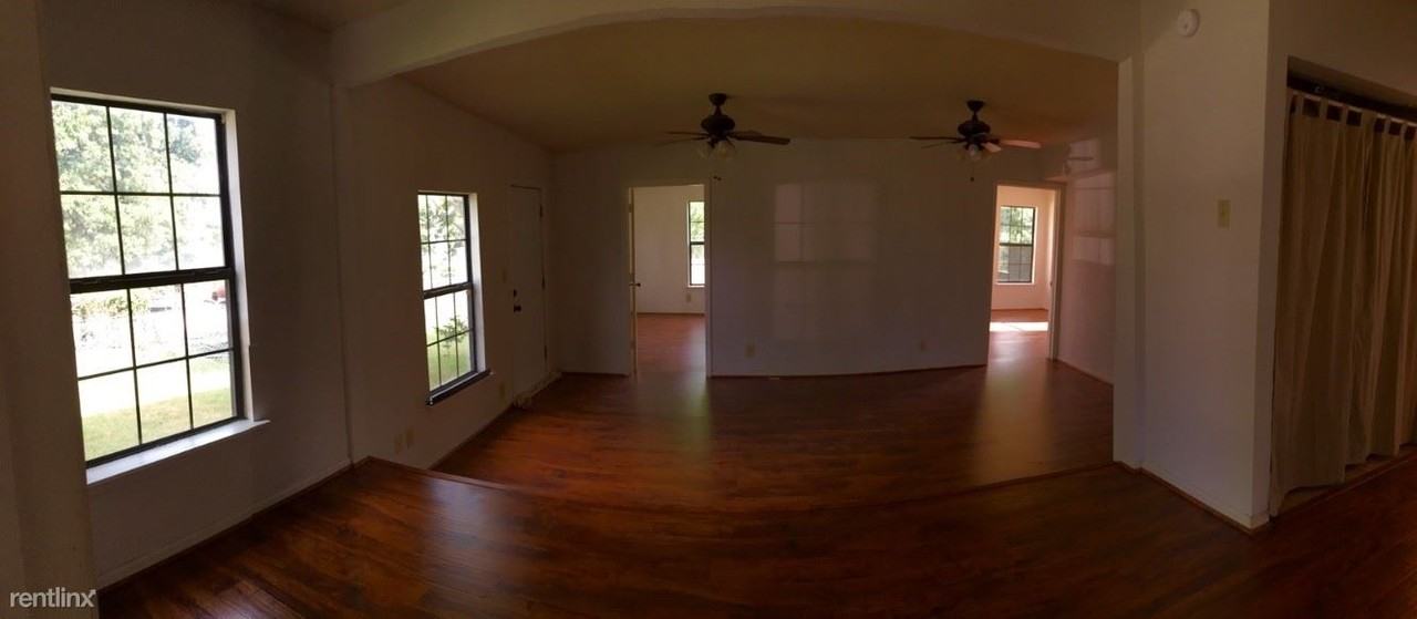 3051 Spring Branch Dr - Photo 3 of 10