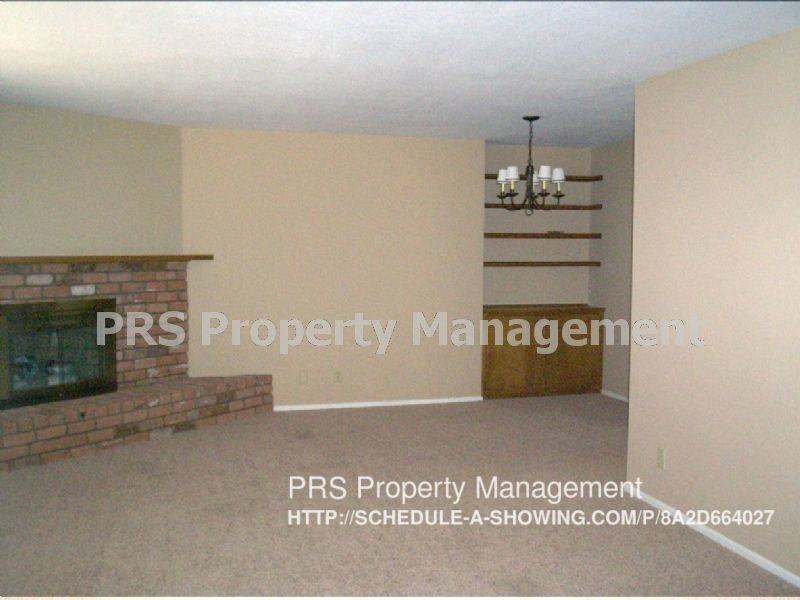 513 E Fairmont Dr - Photo 2 of 8
