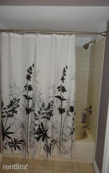 1062 Round Lake Rd - Photo 2 of 26