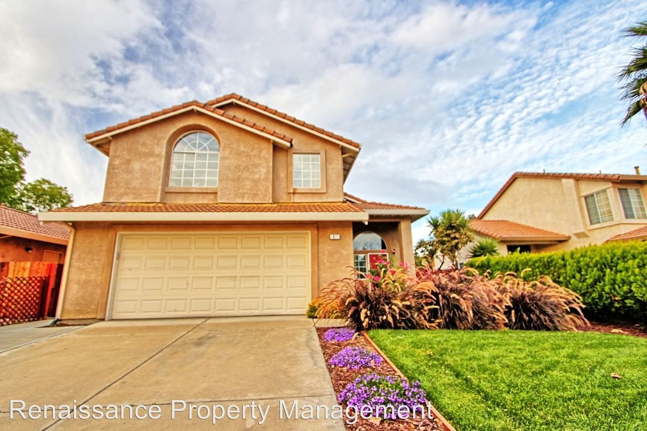 17 Regina Dr - Photo 2 of 27