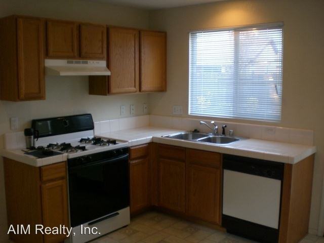 4254 Stromford Way - Photo 2 of 8